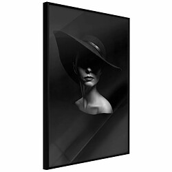 Paris Prix Affiche Murale Encadrée Woman in a Hat 20 x 30 cm Noir