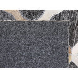 Beliani Tapis en cuir et tissu gris et beige 140 x 200 cm ROLUNAY pas cher