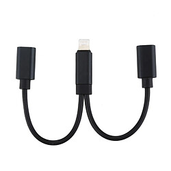 Avis Wewoo Adaptateur noir pour iPhone X / 8 et 8 Plus / 7 7 Plus / 6 6s 6 Plus 6s Plus / iPad, soutien IOS 11,2 12cm 8 broches Lightning mâle à double câble d'adaptateur femelle 8 Lightning,