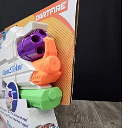 Hasbro Pistolet à Eau et à Fléchettes Super Soaker DartFire avec 5 Fléchettes Blanc / Bleu