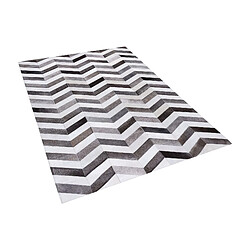 Beliani Tapis gris aux motifs zigzag 140 x 200 AKSAZ 