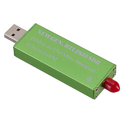 Wewoo Adaptateur USB 2.0 RTL-SDR RTL2832U + R820T2 + 1Ppm Récepteur de clé tuner TV (vert)