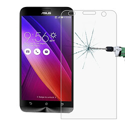 Wewoo Verre trempé pour Asus Zenfone 2 Laser / ZE550KL 0.26mm 9 H + Surface Dureté 2.5D Antidéflagrant Film