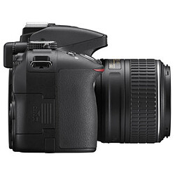 Avis Nikon D5300 + AF-S DX NIKKOR 18-55mm VR II - Réflex Numérique 24.2 MP