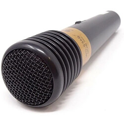 Avis Tradex B NOIR MICROPHONE DYNAMIQUE UNIDIRECTIONNEL PROFESSIONNEL AVEC CÂBLE CW519