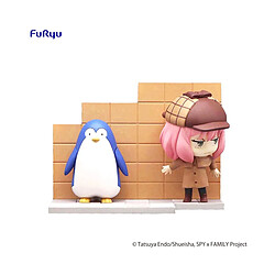 Furyu Spy x Family - Statuette Hold Figure Anya & Penguin 10 cm