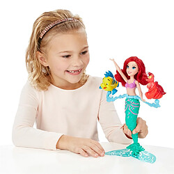 Avis Hasbro Poupée Disney Princesses : Ariel ballet aquatique