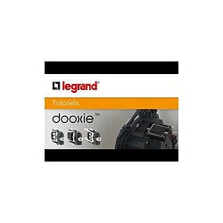 prise de courant - 2 pôles - one - blanc - legrand dooxie 600734