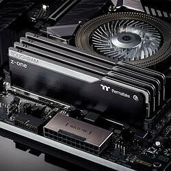 Mémoire RAM THERMALTAKE R010D408GX2-3200C16A CL16 16 GB