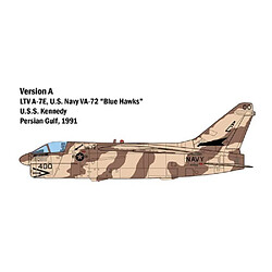 Italeri Maquette Avion A-7e Corsair Ii