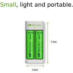 Avis Chargeur 2 Piles Rechargeables AA et AAA avec 2 Piles Rechargeables AA 2100 mAh NiMH incluses | GP RECYKO | Chargeur USB Rapide