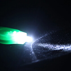 Avis Wewoo Mini lampe torche LED vert Mini de poche Porte clés