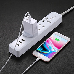 Wewoo Câble pour iPhone, iPad, Samsung, Huawei, Xiaomi, LG et autres smartphone de charge rapide mâle USB-C / Type-C de 2 m à Lightning , pas cher