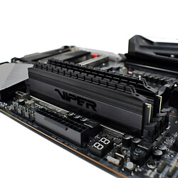 Mémoire RAM Patriot Memory VIPER 4 BLACKOUT DDR4 3600MHz CL18 CL18 32 GB pas cher