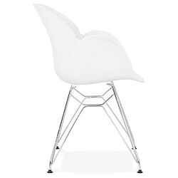 Avis Alterego Chaise moderne 'UNAMI' blanche en matière plastique avec pieds en métal chromé