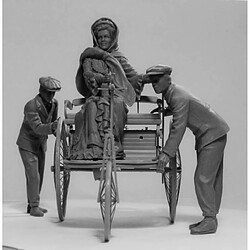 Icm Maquette Voiture Maquette Camion Benz Patent-motorwagen 1886 With Mrs. Benz & Sons pas cher