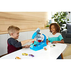 Robot requin en folie Hot Wheels