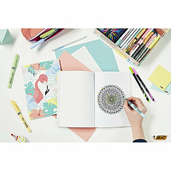 BIC My Stationery Box - 28 Produits d'Ecriture, 10 Feutres/6 Stylos-Bille/4 Surligneurs/1 Ruban Correcteur/5 Marqueurs Permanents, 2 Blocs de Notes Respositionnables et 1 Carnet de Notes A5 Blanc pas cher