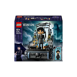 LEGO® Wednesday 76780 Figurine de Mercredi Addams