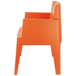 Acheter Alterego Chaise design 'PLEMO' orange en matière plastique