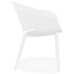 Acheter Alterego Chaise de terrasse perforée 'LUCKY' blanche design