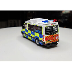 Universal 1/76 Sprinter Hong Kong Police (Traffic) Model Moulding Car Collection Co., Ltd. | Voiture jouet moulée sous pression