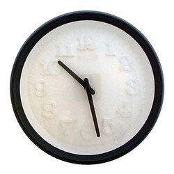 Acheter Totalcadeau Horloge colorée cadran blanc avec chiffres en relief noir