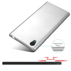 Cadorabo Coque Sony Xperia L1 Etui en Argent pas cher