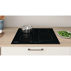 Indesit IS 83Q60 NE plaque Noir Intégré (placement) 59 cm Plaque avec zone à induction 4 zone(s)