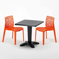 Grand Soleil Table et 2 chaises colorées polypropylen