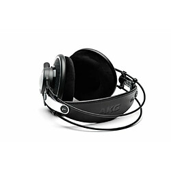 AKG K702