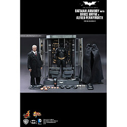 Hot Toys MMS235 - DC Comics - The Dark Knight - Batman Armory With Alfred Pennyworth