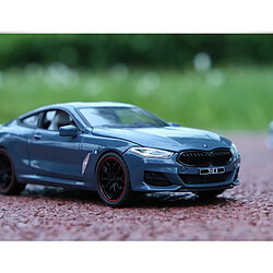 Universal BMW M8 1:24 Gris pas cher