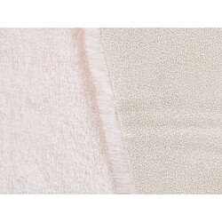 Acheter Beliani Tapis en fausse fourrure de lapin blanc 60 x 90 cm UNDARA