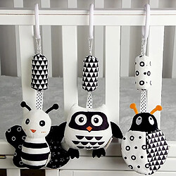 3 pack de jouets à hochet suspendus, jouets pour bébé à contraste élevé et jouets de poussette en peluche pour bébés de 0 à 18 mois, jouets de siège d'auto pour nouveau-né avec dessin animé noir et blanc