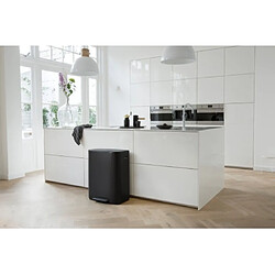 Poubelle à pédale 2x30l matt black - 211508 - BRABANTIA pas cher