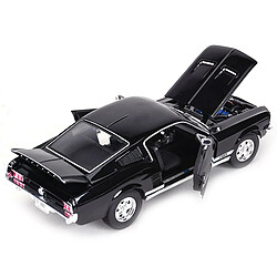 Avis Universal 1: 18 Voiture de sport Simulation statique Moulée sous pression Modèle de collection Voiture Jouet | Moulée sous pression(Le noir)