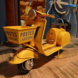 Antic Line Creations Scooter décoratif en métal Livraisons.