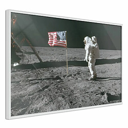 Paris Prix Affiche Murale Encadrée Flag on the Moon 30 x 20 cm Blanc