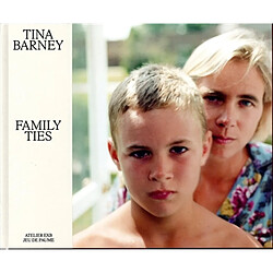 Tina Barney : family ties : exposition, Paris, Jeu de paume, du 28 septembre 2024 au 19 janvier 2025