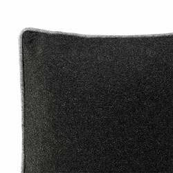 Happy Friday Housse de coussin HappyFriday HF Living Piping Felt Noir 50 x 50 cm