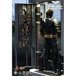 Acheter Hot Toys MMS234 - DC Comics - The Dark Knight - Batman Armory With Batman