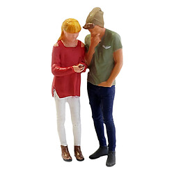 1:64 échelle Peinte à La Main Modèle Miniature Couple Figurines Parc Diorama Rose