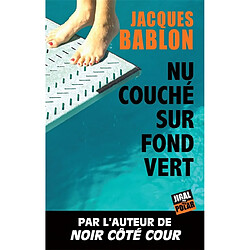 Nu couché sur fond vert