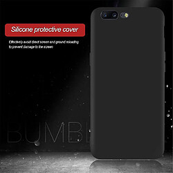 Universal Étui de couverture arrière protectrice givrée Étui de téléphone en silicone doux pour OnePlus5 A5000 pas cher