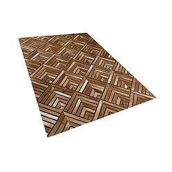 Beliani Tapis en cuir marron 140 x 200 cm TEKIR