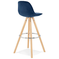 Acheter Alterego Tabouret de bar 'SPIRIT' en velours bleu et pieds en bois naturel