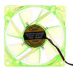 Avis Wewoo Ventilateur de refroidissement vert 8025 4 broches DC 12V 0.18A ordinateur refroidisseur de cas de l'ordinateur avec la lumière de LED, taille: 80x80x25 mm