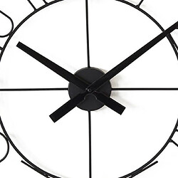 Avis Mes Horloge design carrée 60 cm en métal noir