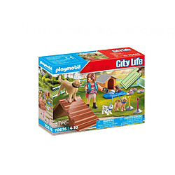 Playmobil® 70676 Playmobil City Life Educatrice et chiens